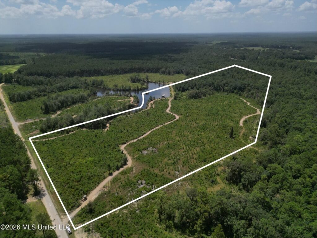 Property photo for land for sale in Jackson County Mississippi
