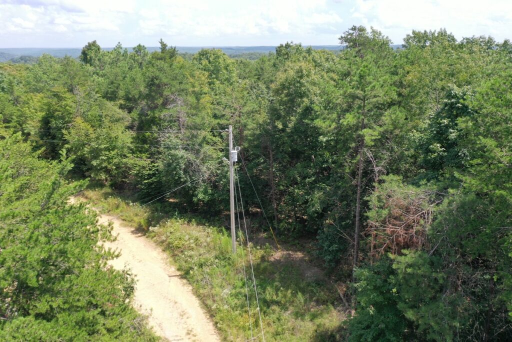e717660e-3d7e-44be-aeb7-f88ca0221cb7.jpg
