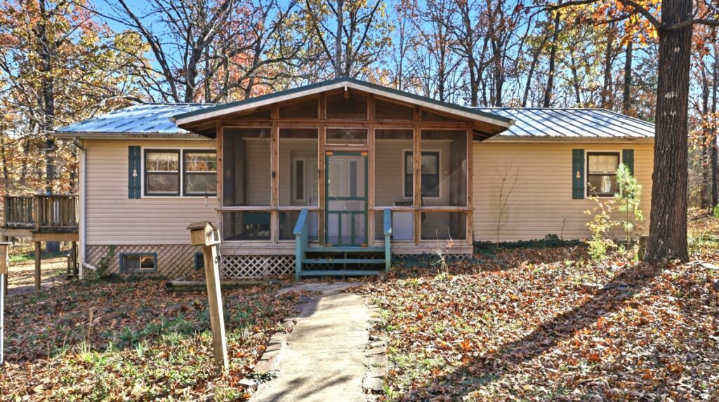 Property photo for land for sale in Howell County Missouri
