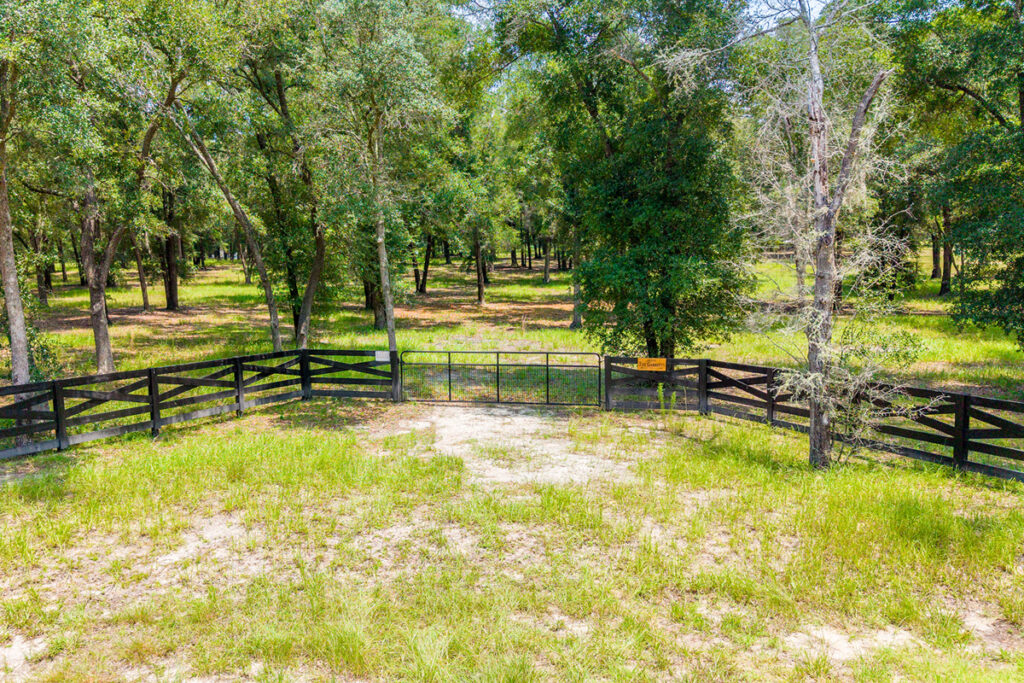 Property photo for land for sale in Gilchrist County Florida