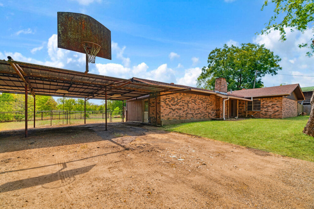 Property photo for land for sale in Titus County Texas