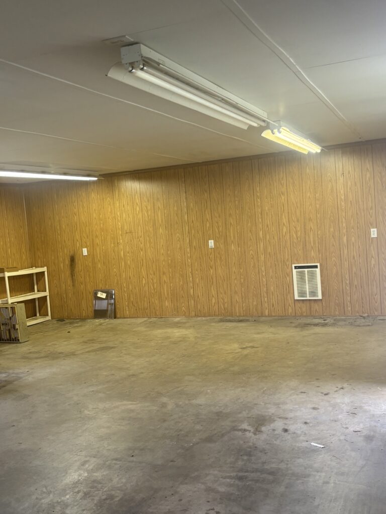 885ac0d4-976e-4c4f-a05c-6a7f8e886727.jpg