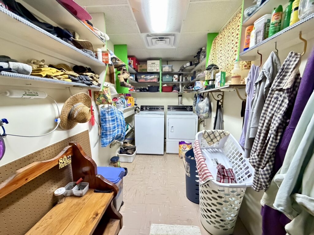 9f510e29-dc2e-445e-979d-a48de9d0e635.jpg