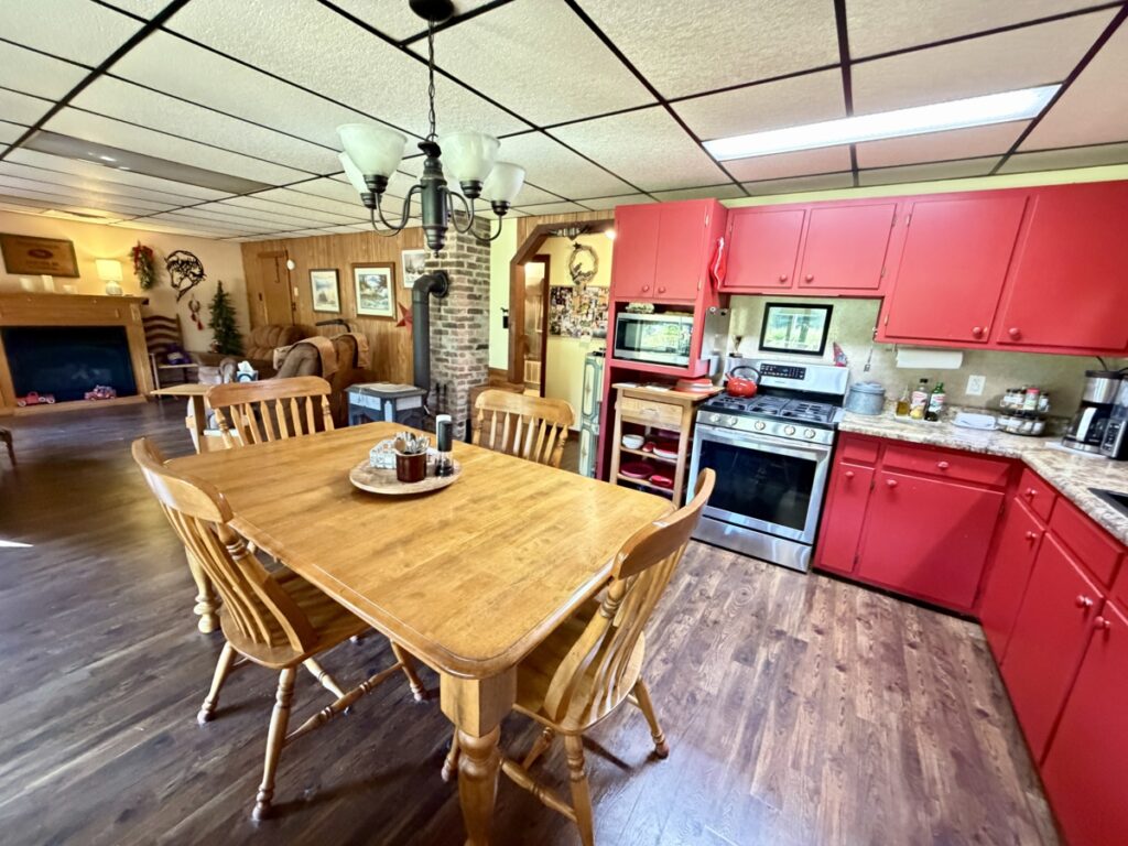 bc1256b1-87d3-4205-9519-3596ab2b8ed7.jpg