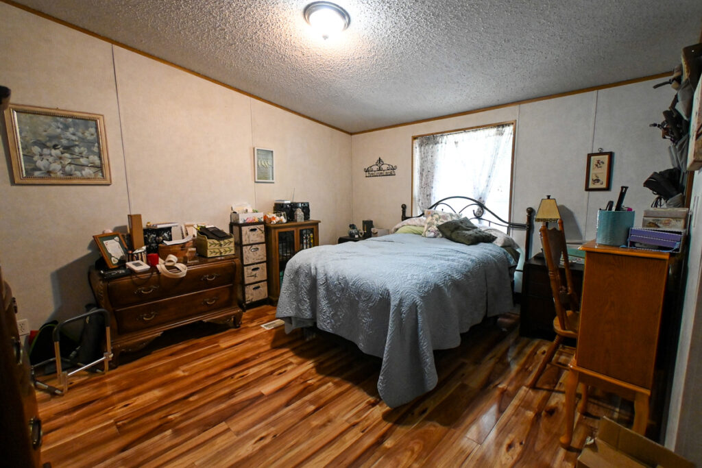 1bd92454-9207-4bcb-aff7-e4072965300e.jpg