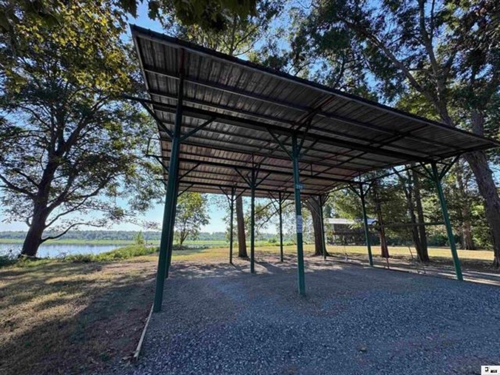 2df6407d-8d1f-421c-9e77-0f4ab0e6c0a9.jpg