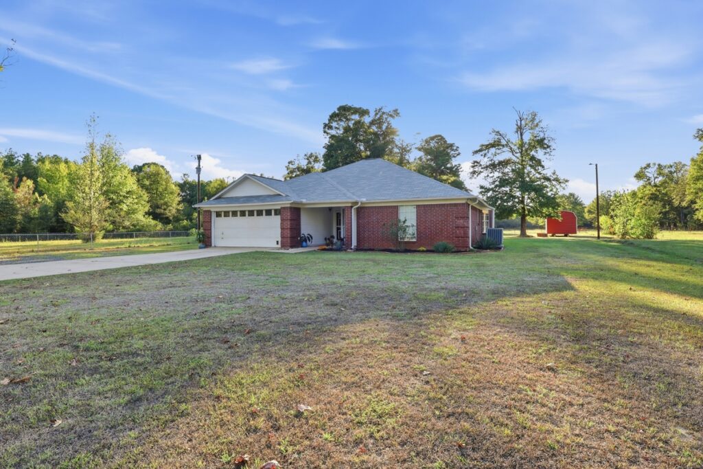 Property photo for land for sale in Bowie County Texas