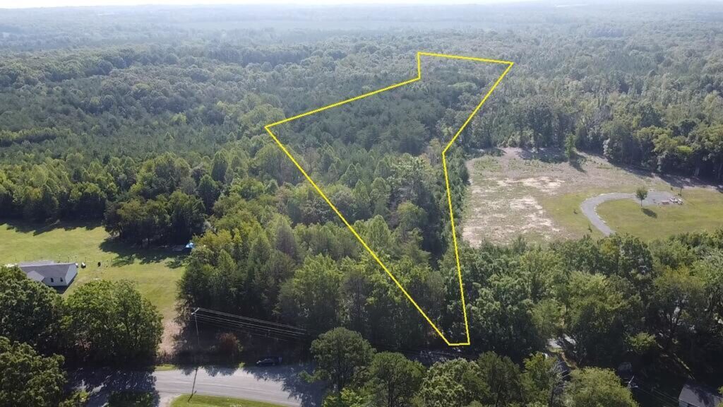 Property photo for land for sale in Fluvanna County Virginia