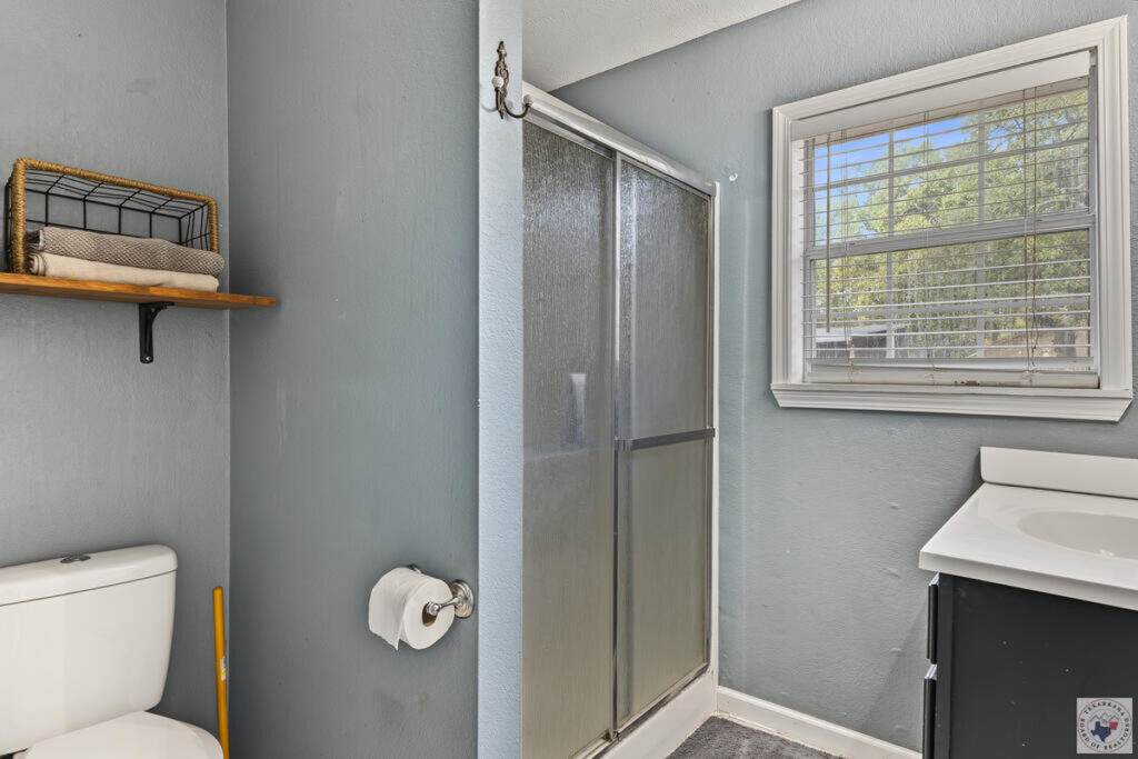 b0a2d5cd-7cec-4f1c-85b8-f87ca863cc4c.jpg