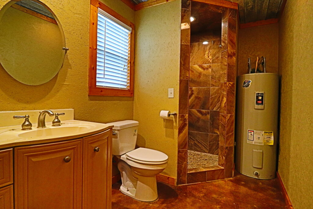 bd5d43ba-afbf-40e6-b187-109551f8e6f0.jpg