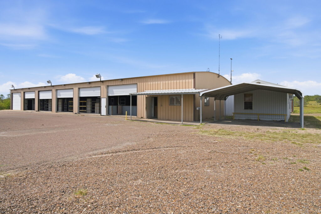 cdf852af-b552-4db6-b8a5-d815b473e07d.jpg