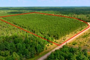 Property photo for land for sale in Eau Claire County Wisconsin