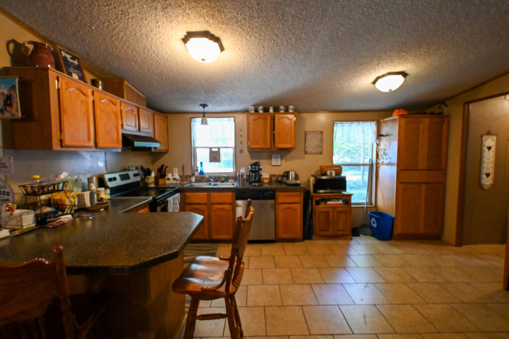 f574453e-ed43-4aaa-a7ac-940448764a15.jpg